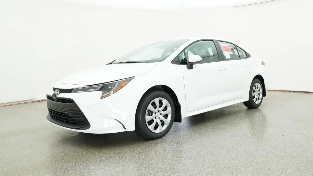 New 2026 Ice Cap Toyota LE image 6