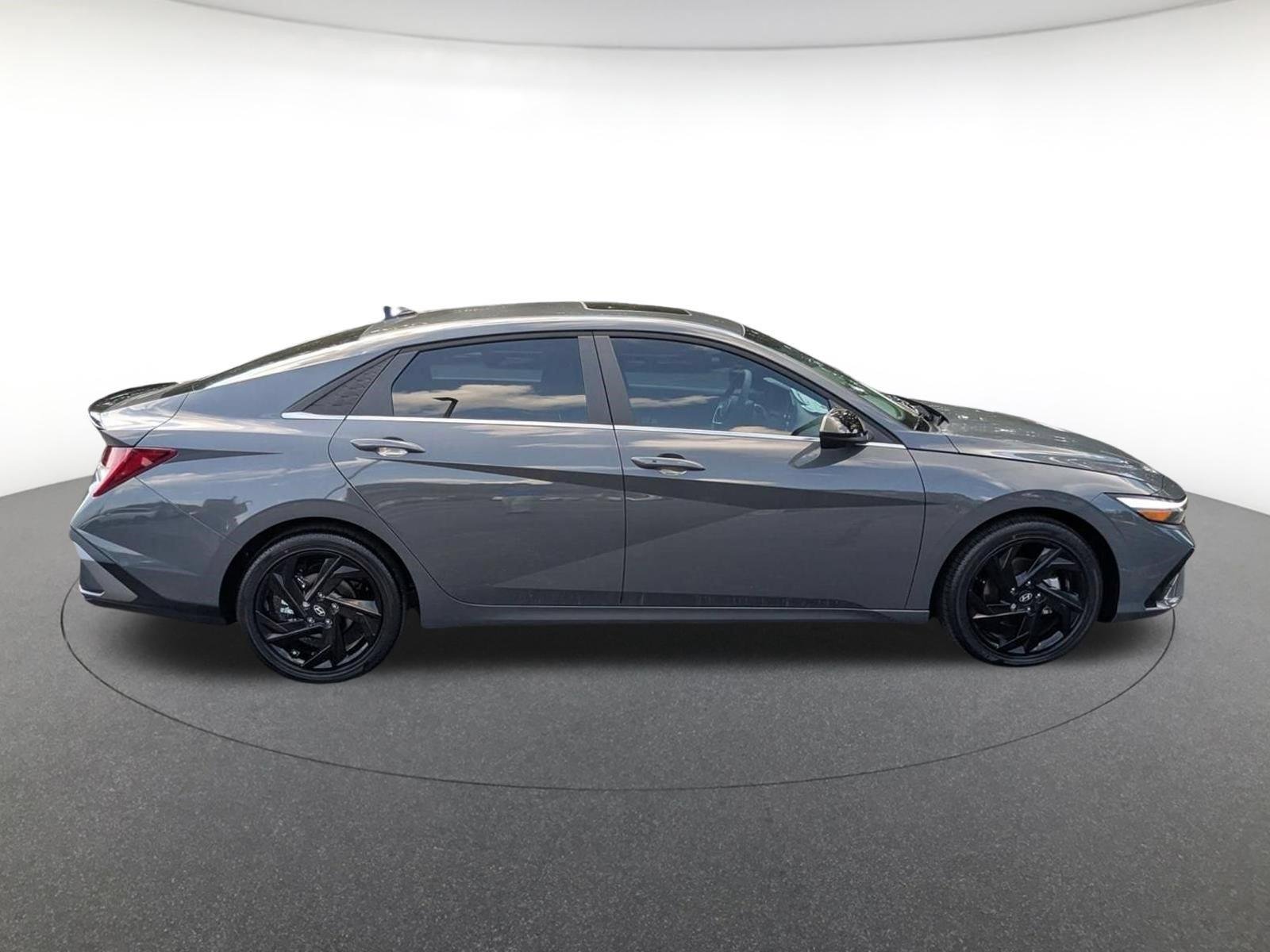 New 2026 Ecotronic Gray Hyundai SEL Sport Premium image 3