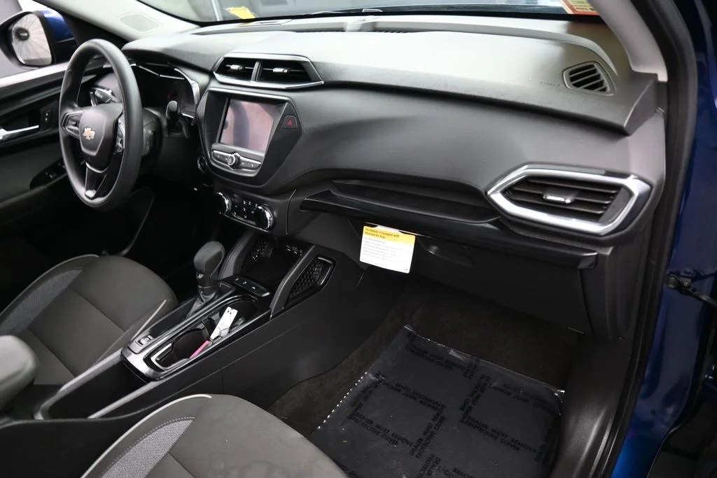 Used 2023 Blue Glow Metallic Chevrolet LT image 41