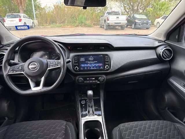 Used 2022 Red Nissan SV image 14