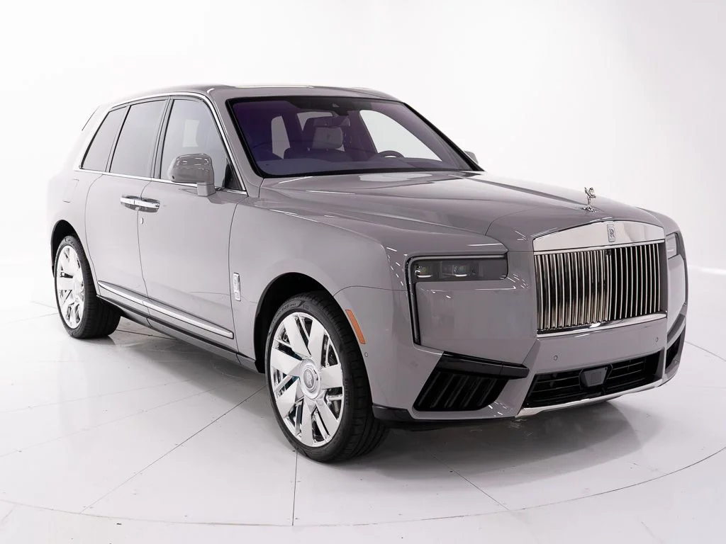 New 2027 Tempest Grey Rolls-Royce  image 7