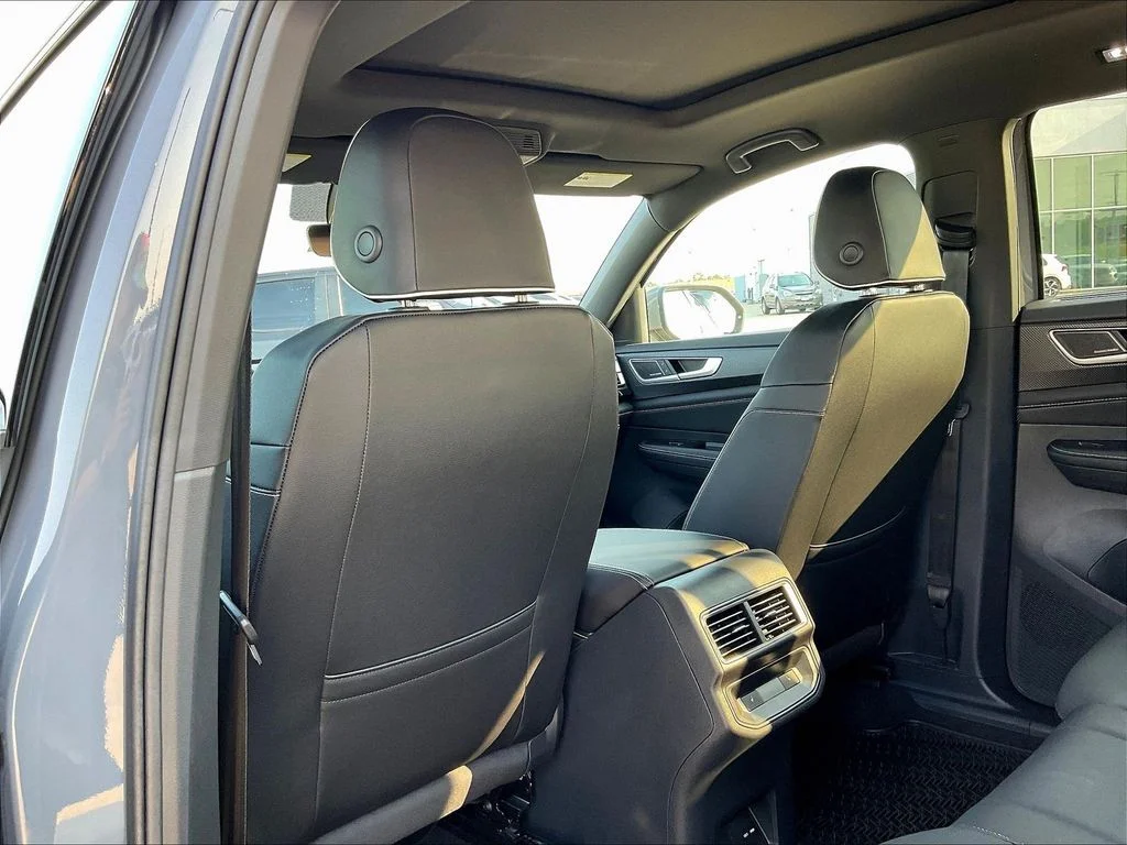 New 2026 Gray Volkswagen 2.0T SEL Premium R-Line image 28