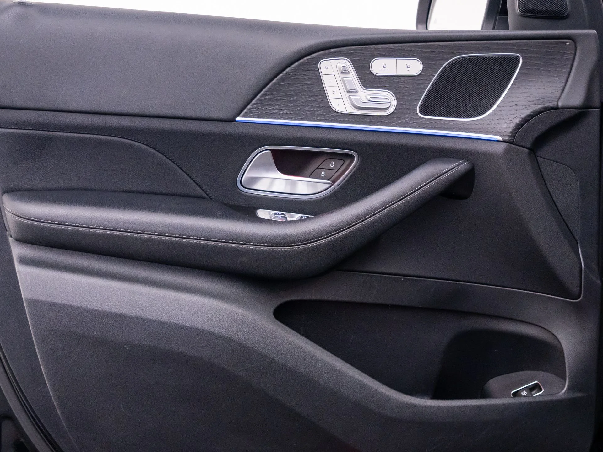 Used 2024 Black Mercedes-Benz GLE 350 image 14
