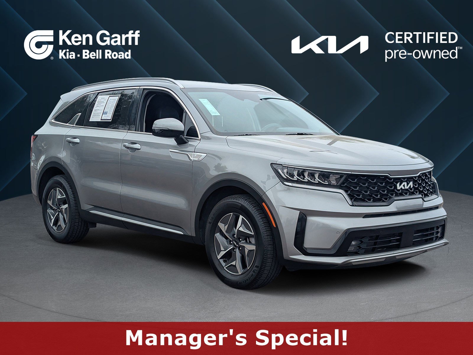 2023 Kia Sorento EX Hybrid AT's photo