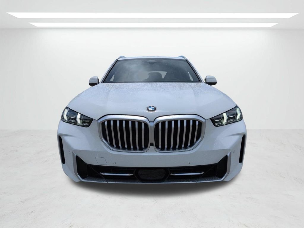 New 2026 Alpine White BMW xDrive40i image 9