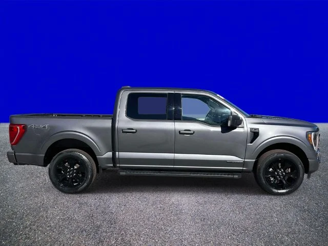 Certified Used 2023 Gray Metallic Ford XLT image 2