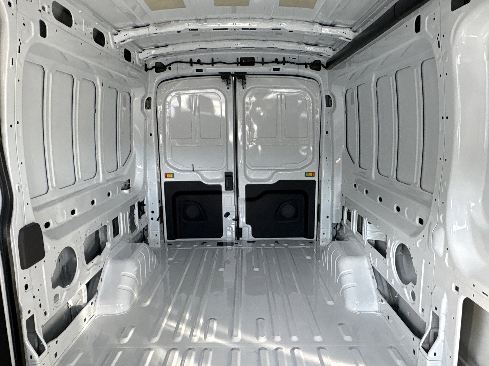 New 2026 Oxford White Ford Cargo Van image 22