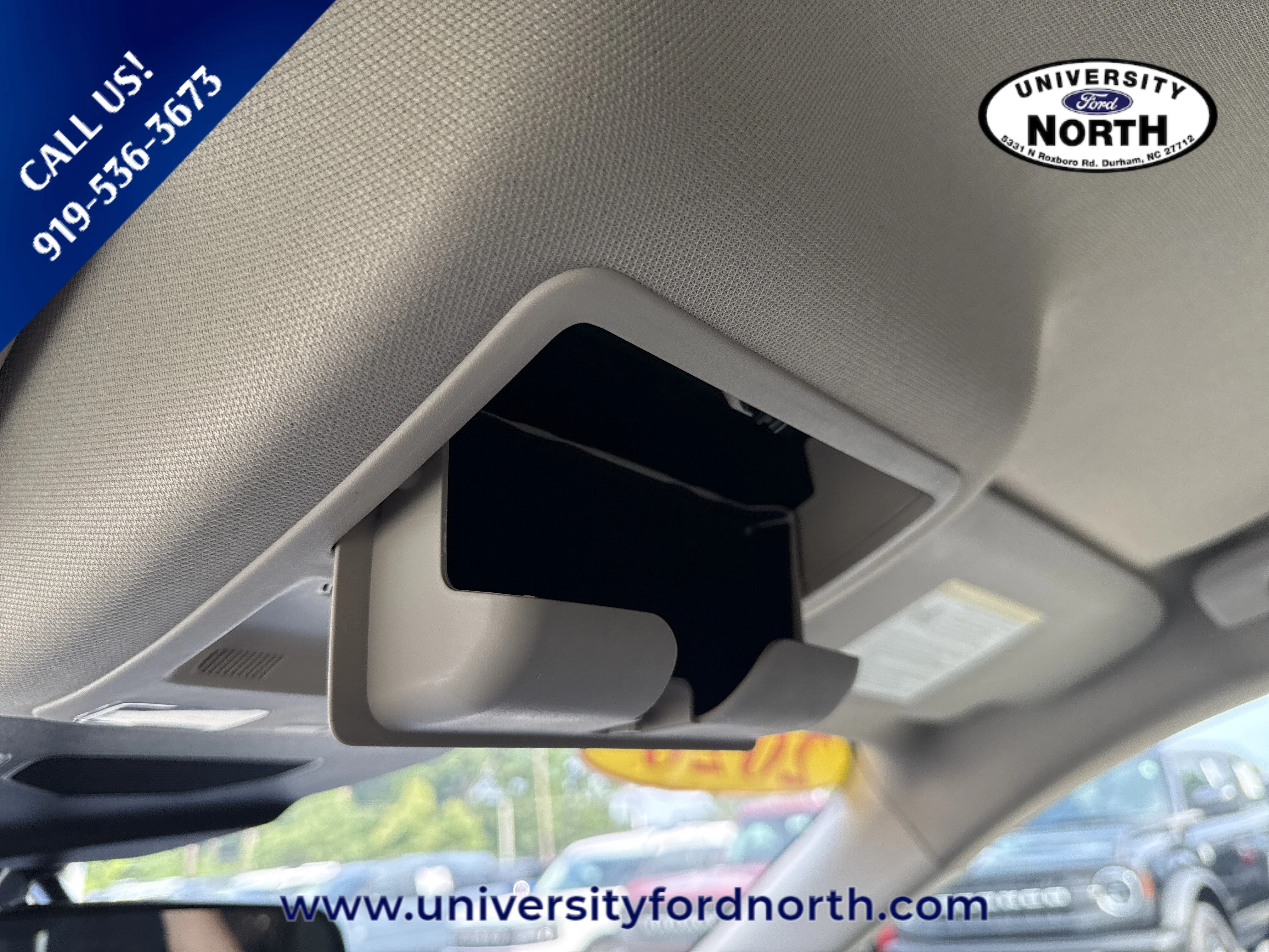 Used 2020 Magnetic Metallic Ford SEL image 30