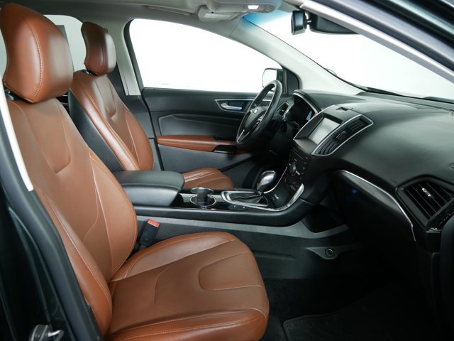 Used 2015 Guard Metallic Ford Titanium image 17