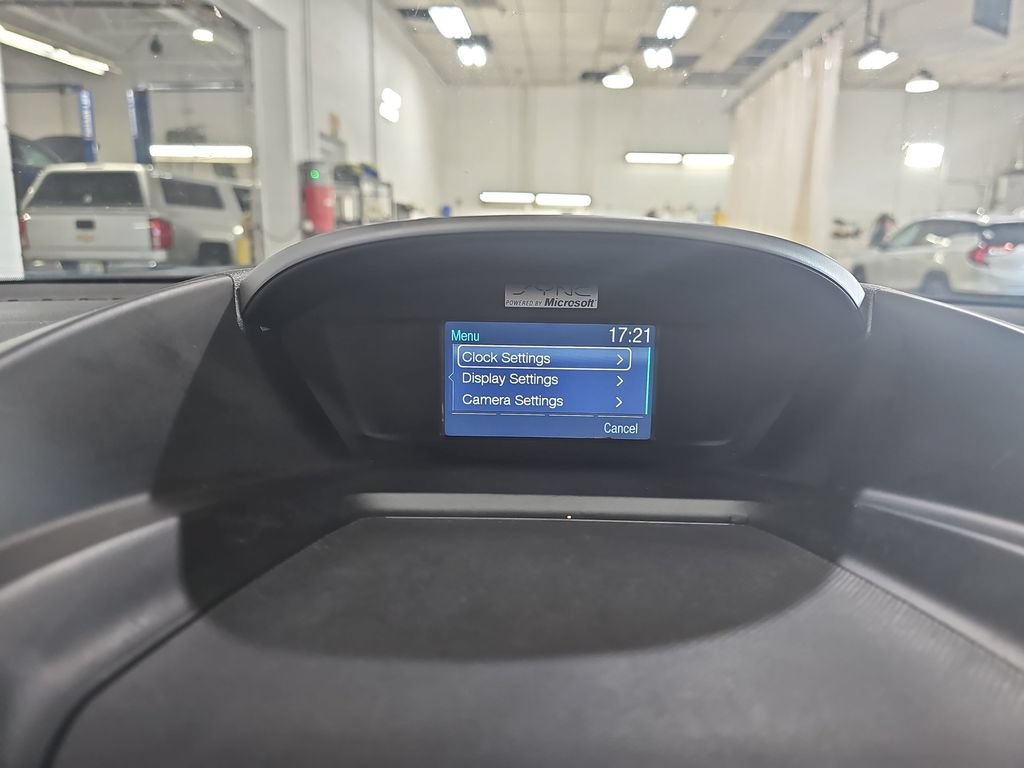 Used 2015 White Ford SE image 27