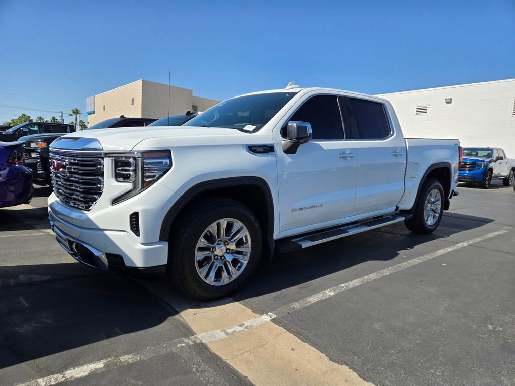 2024 GMC Sierra 4WD Crew Cab Short Box Denali's photo