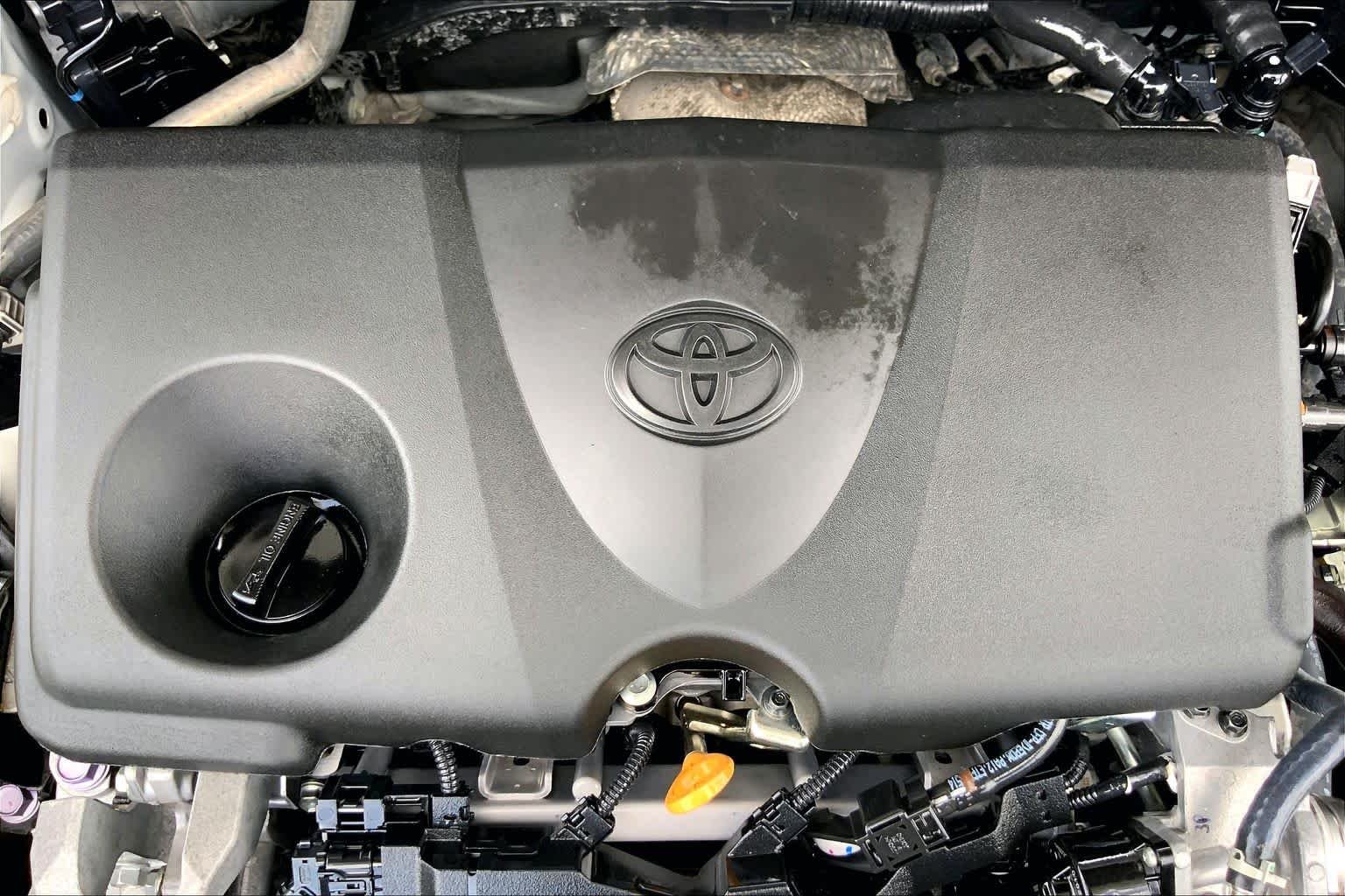 Certified Used 2023 Ice Cap Toyota XLE image 32