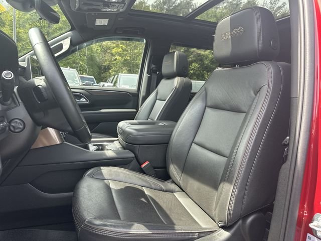 Used 2023 Red Chevrolet High Country image 16