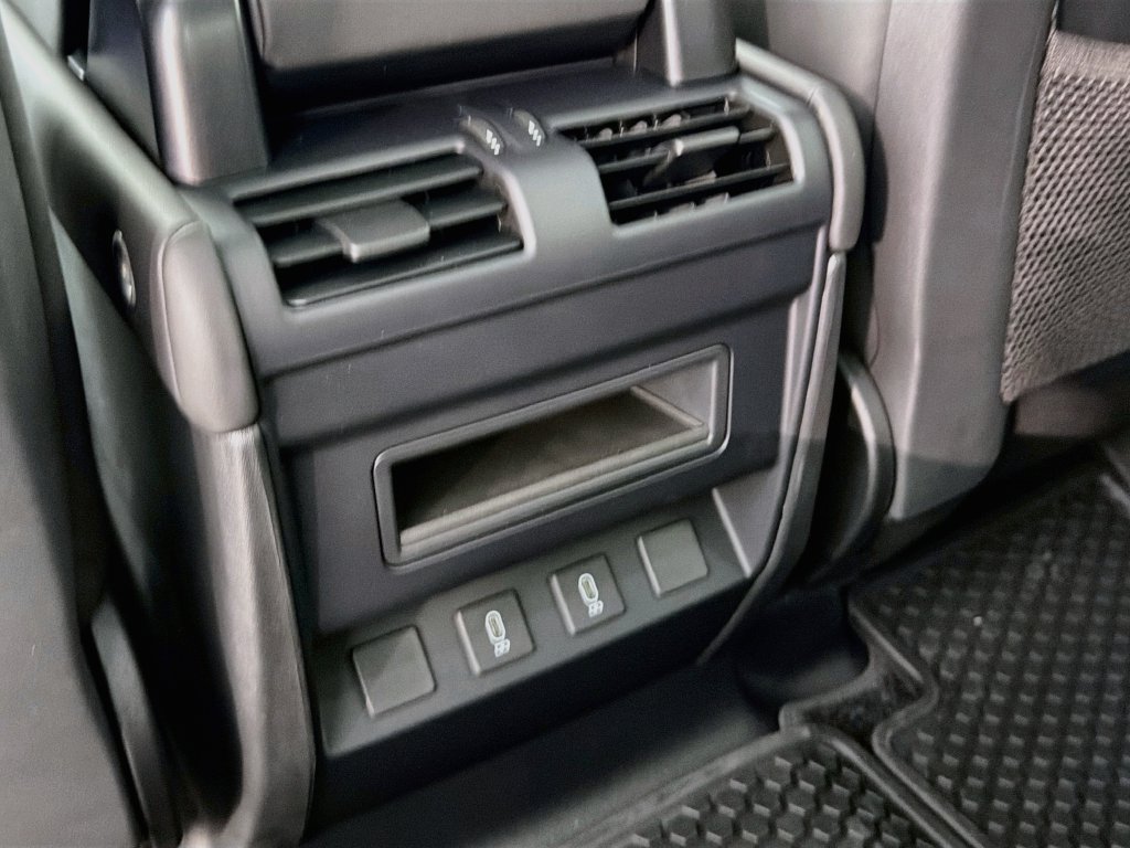 New 2026 Borasco Grey Land Rover X-Dynamic SE image 27