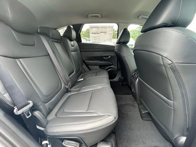 New 2026 White Hyundai SEL Plus AWD image 6