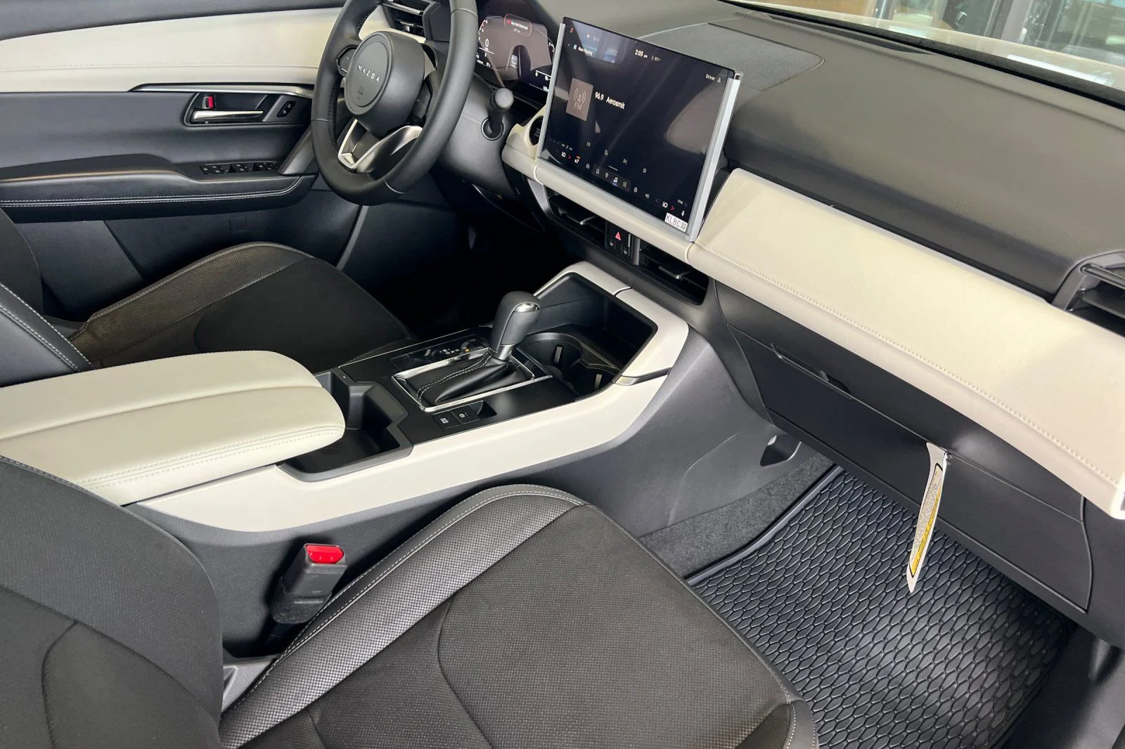 New 2026 Jet Black Mica Mazda 2.5 S Preferred AWD image 13