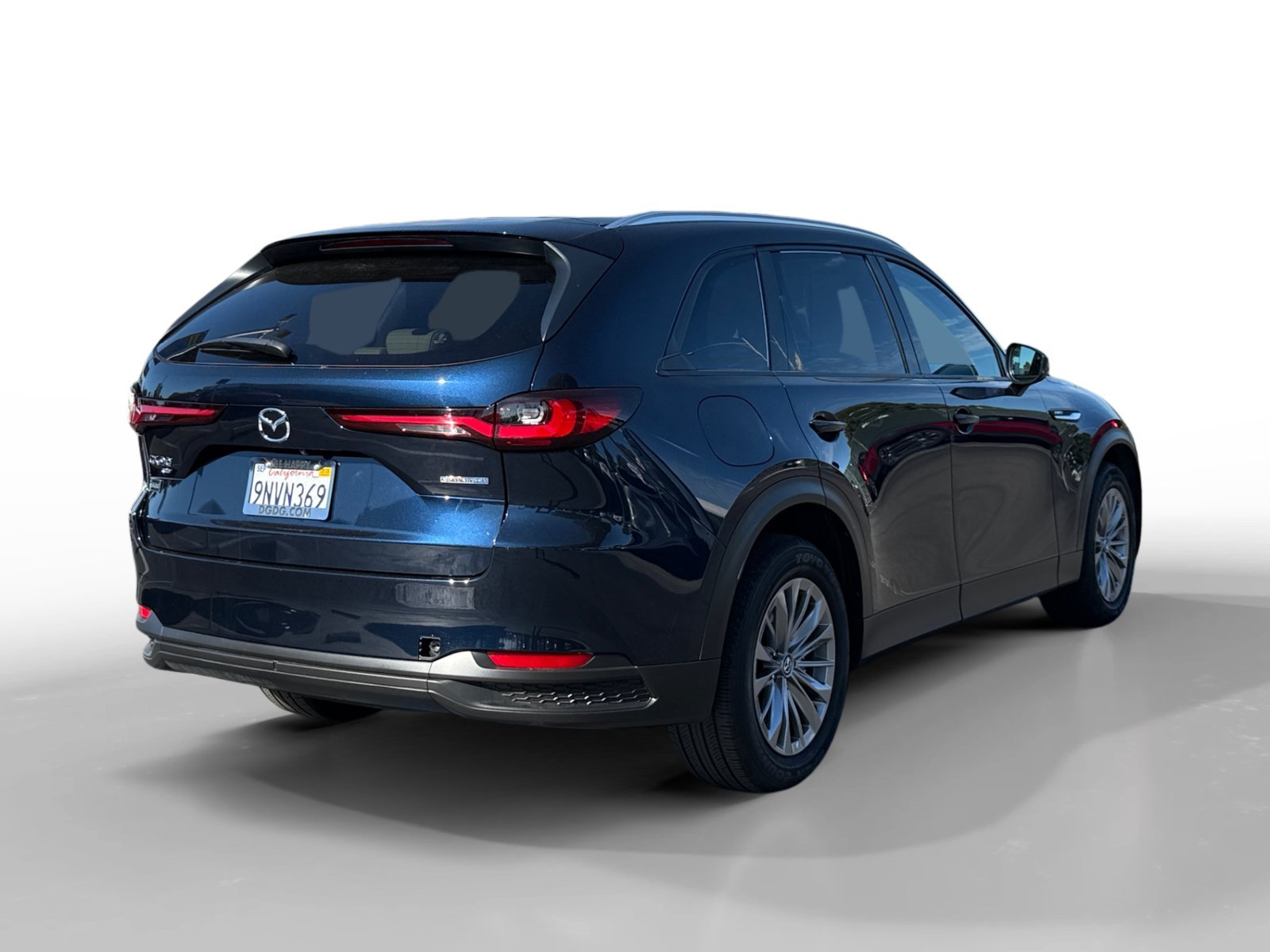 Certified Used 2024 Crystal Blue Mazda Preferred image 5