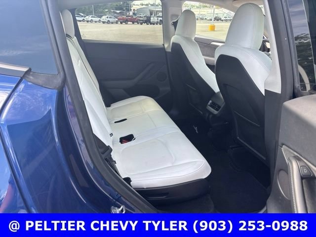 Used 2025  Tesla Long Range image 16
