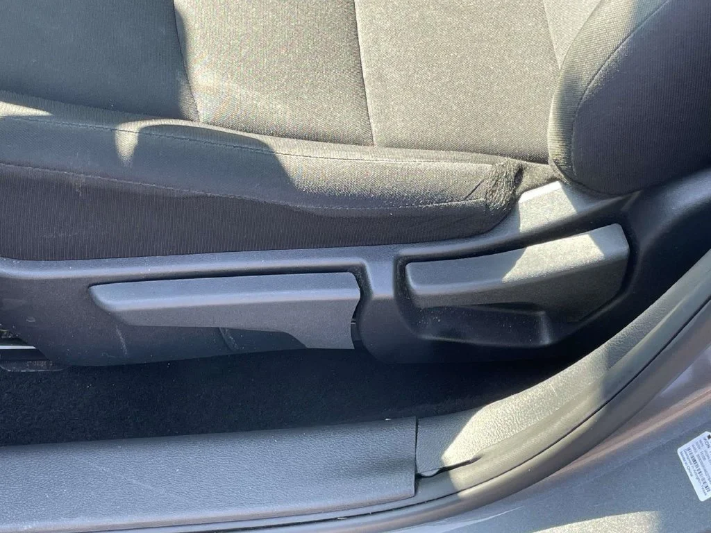 Used 2025 Gray Nissan S image 14