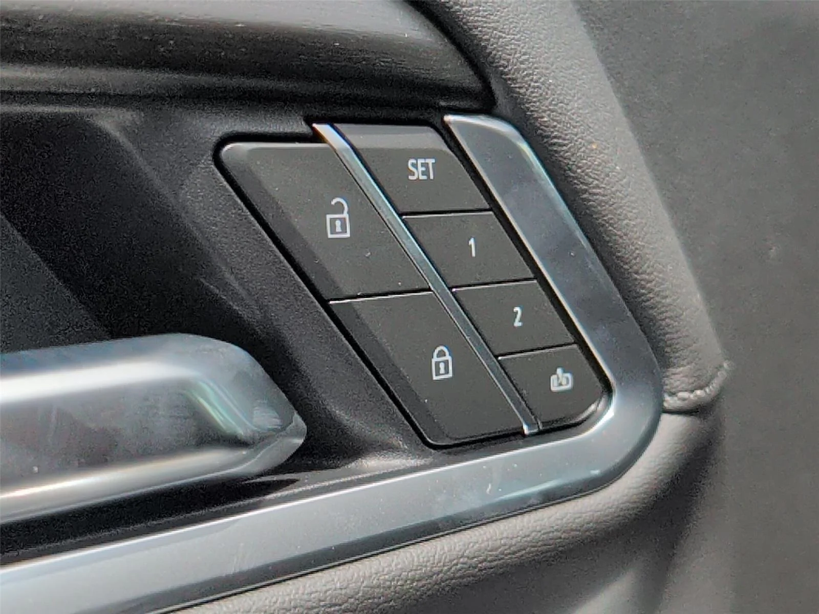 New 2026 Glacier White Tricoat GMC Denali image 17