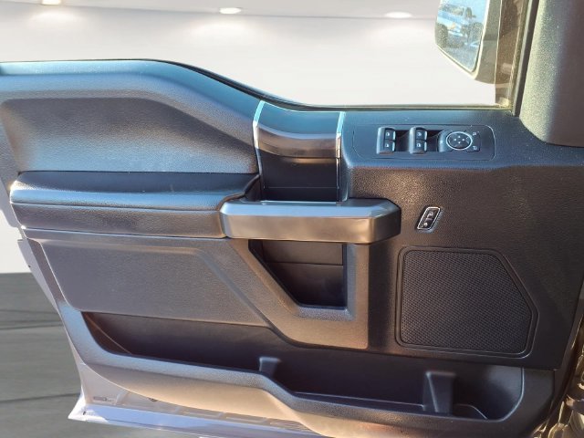 Used 2018 Gray Ford XLT image 16