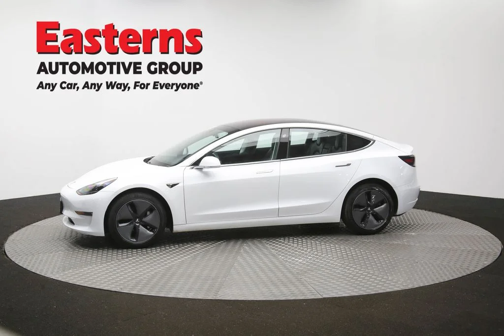 Used 2018 White Tesla Long Range image 51
