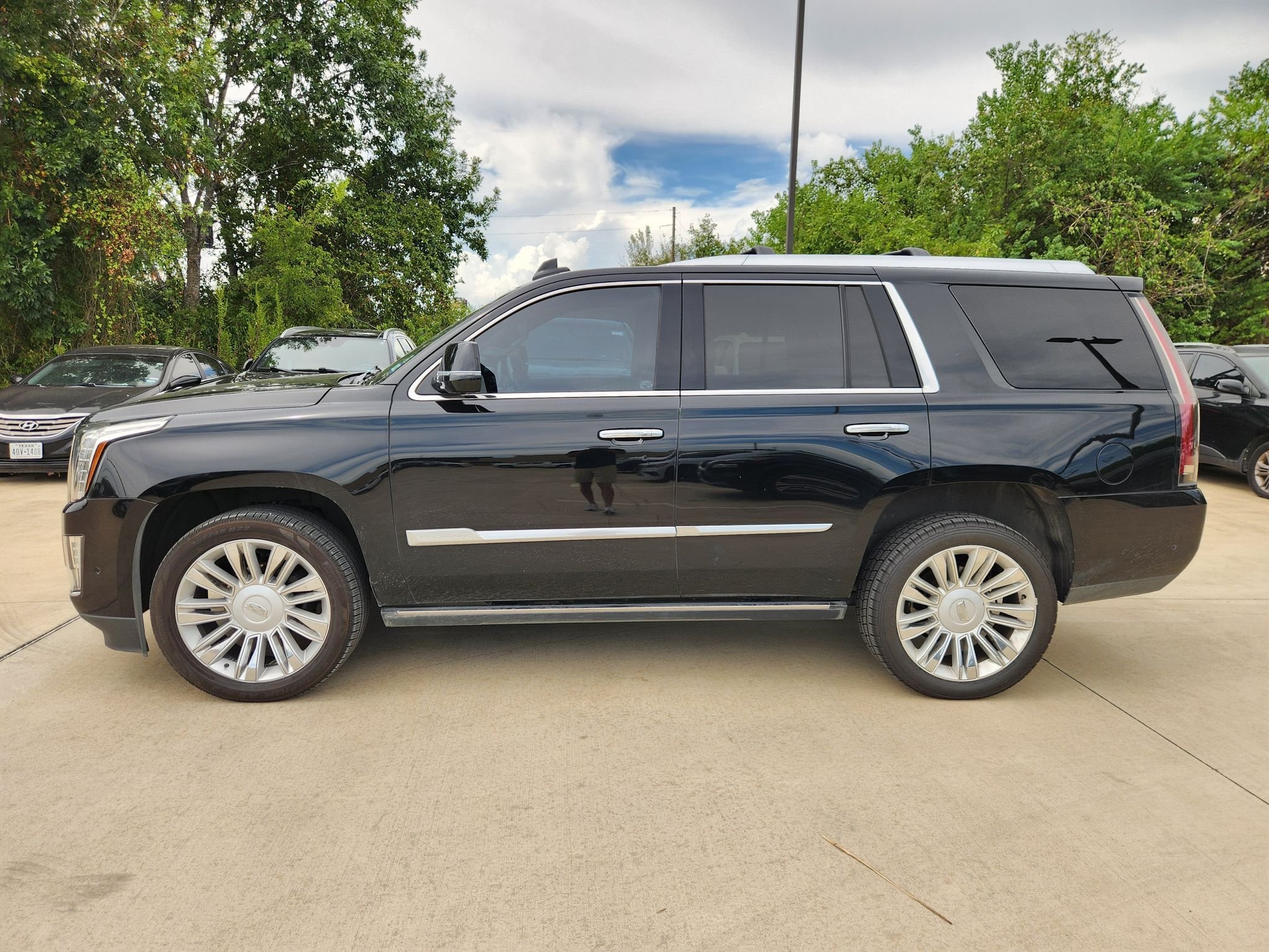 Used 2020 Black Raven Cadillac Platinum image 5
