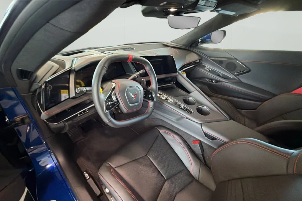 New 2027 Admiral Blue Metallic Chevrolet 3LT image 19