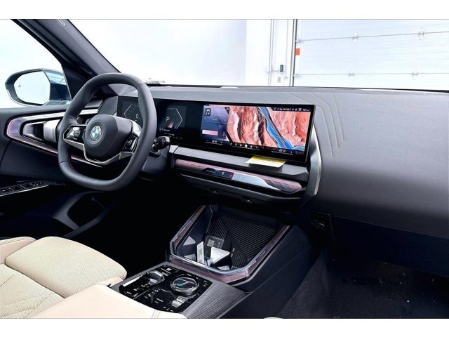 New 2026 Arctic Race Blue metallic BMW 30 xDrive image 33