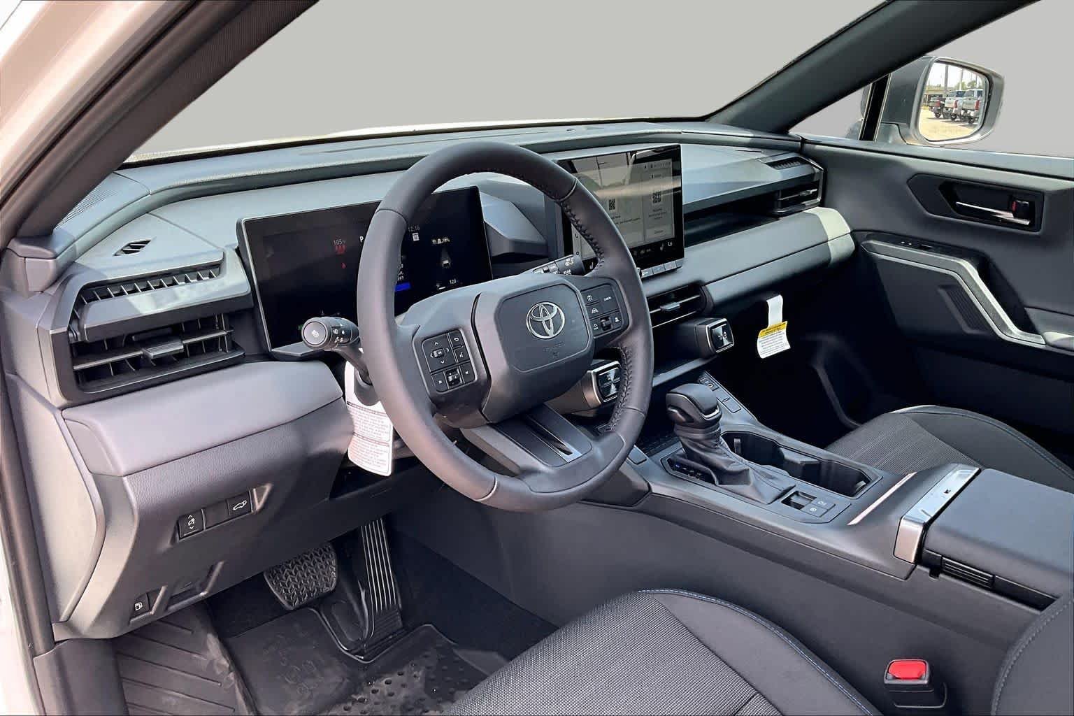 New 2026 Ice Cap Toyota SE image 8