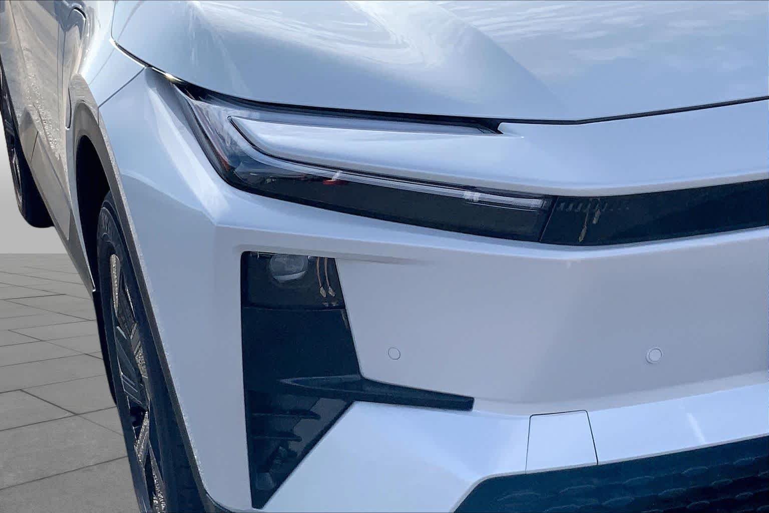 2026 Toyota C-HR SE - Photo 13