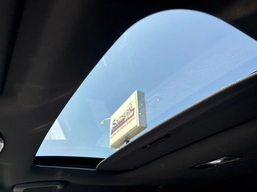 Used 2022 Gray Hyundai Limited image 25