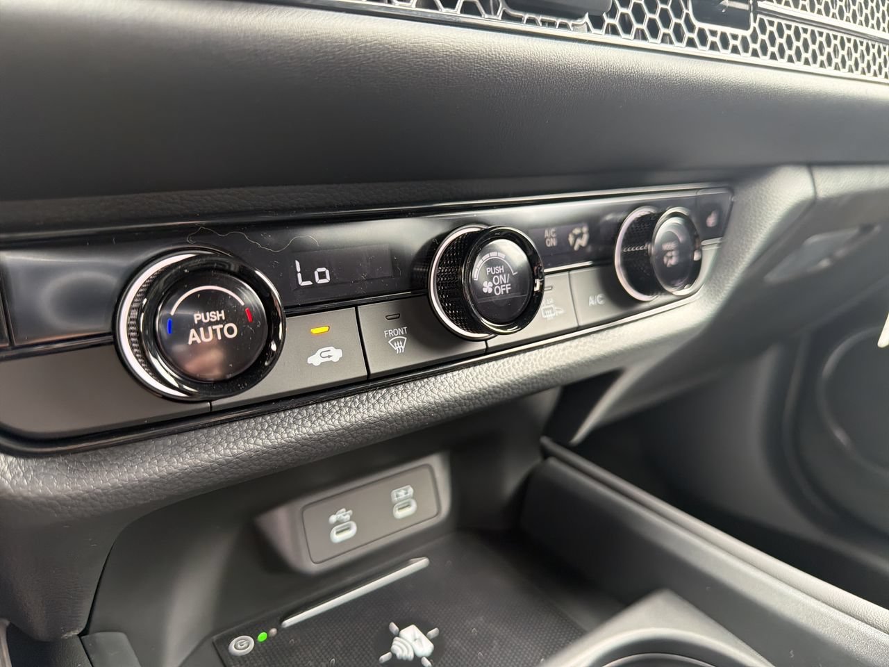 New 2027 Platinum White Pearl Honda Sport AWD CVT image 18