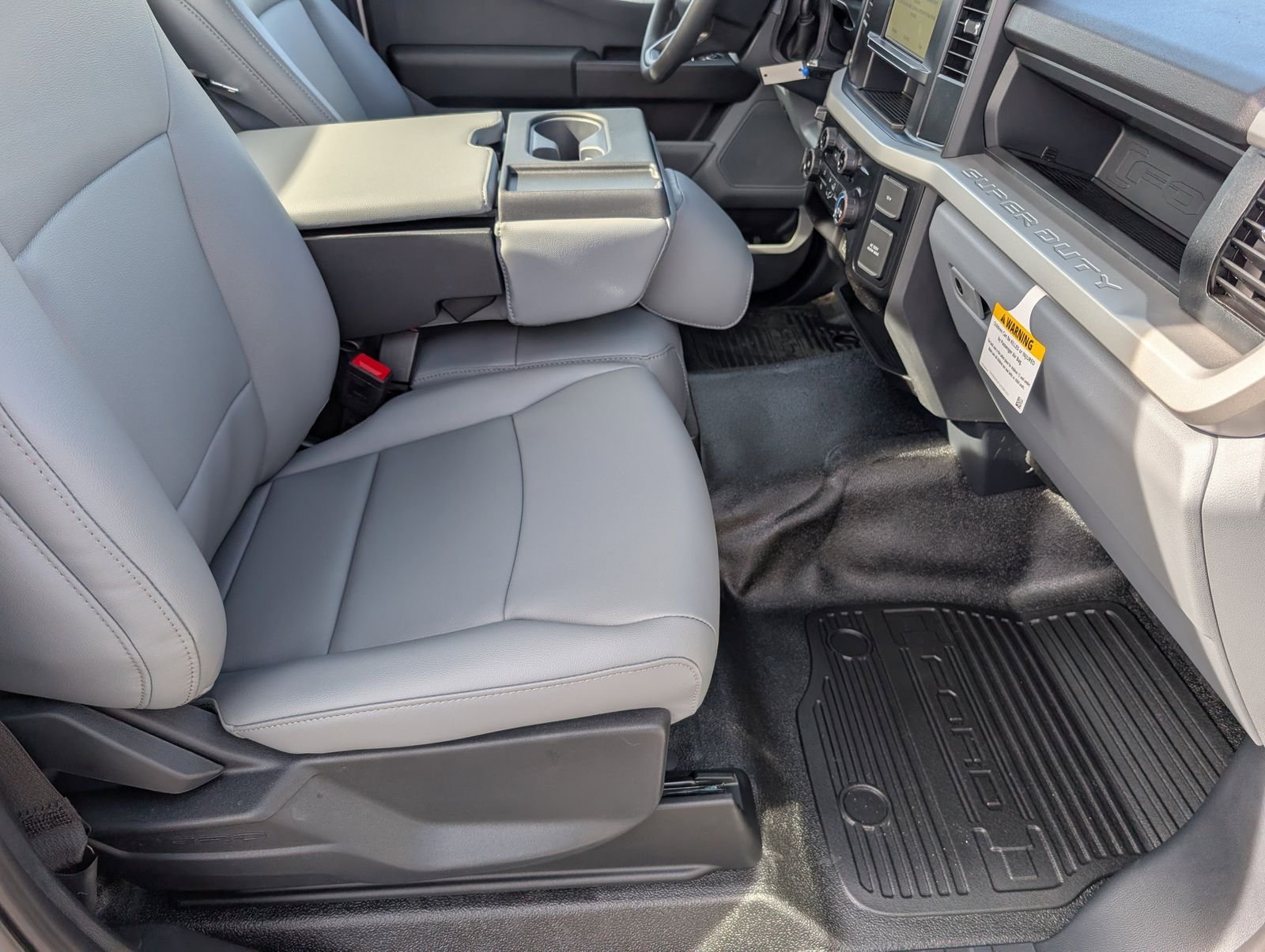 New 2026 Oxford White Ford XL image 24