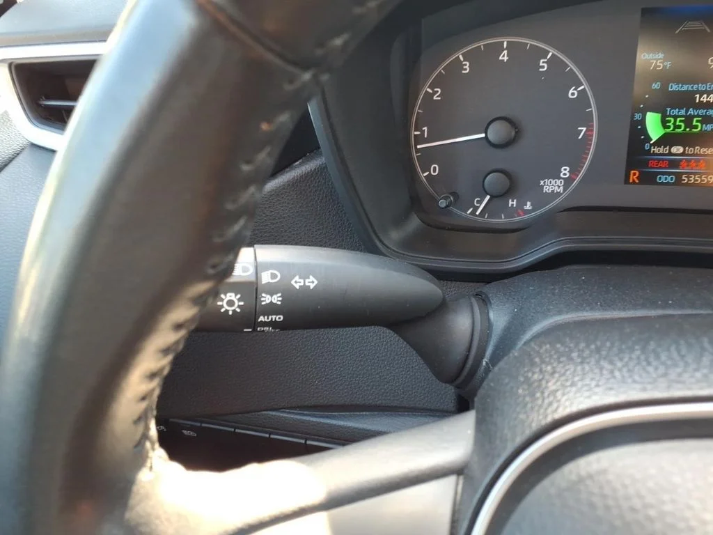 Used 2024 White Toyota SE image 23