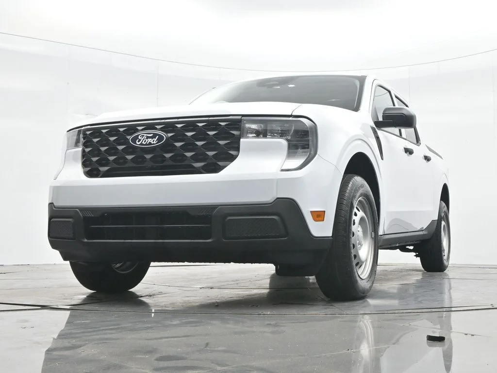 New 2026 White Ford XL image 33
