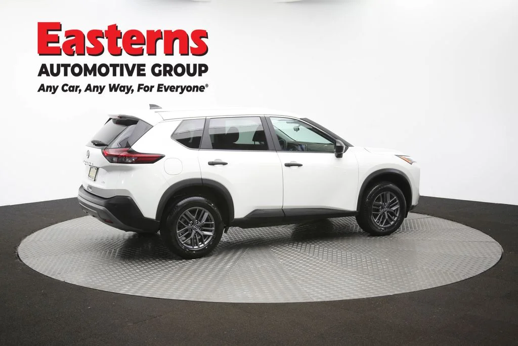 Used 2023 White Nissan S image 44