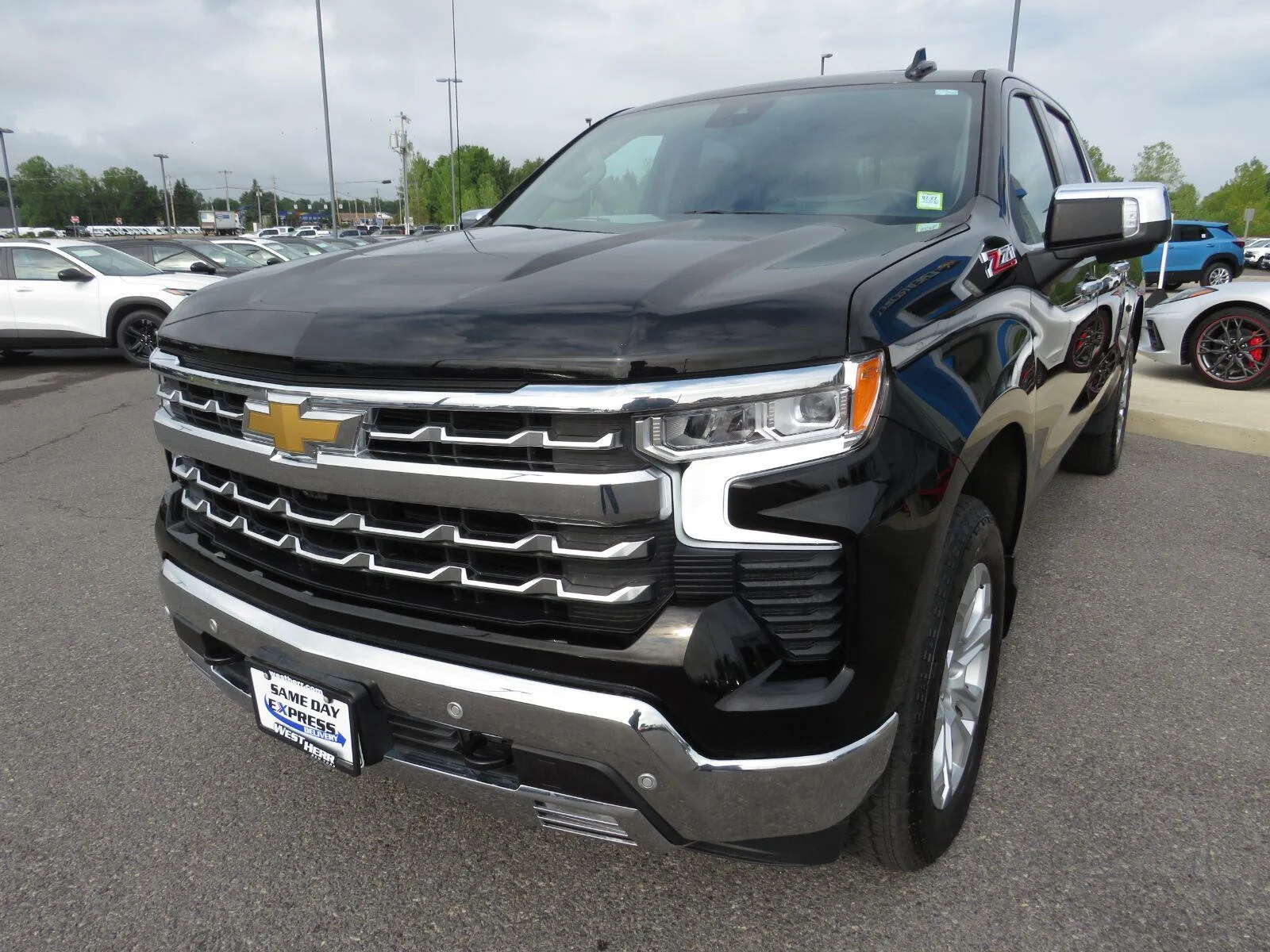 Used 2025 Black Chevrolet LTZ image 15