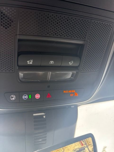 Used 2025 Red GMC AT4 image 24