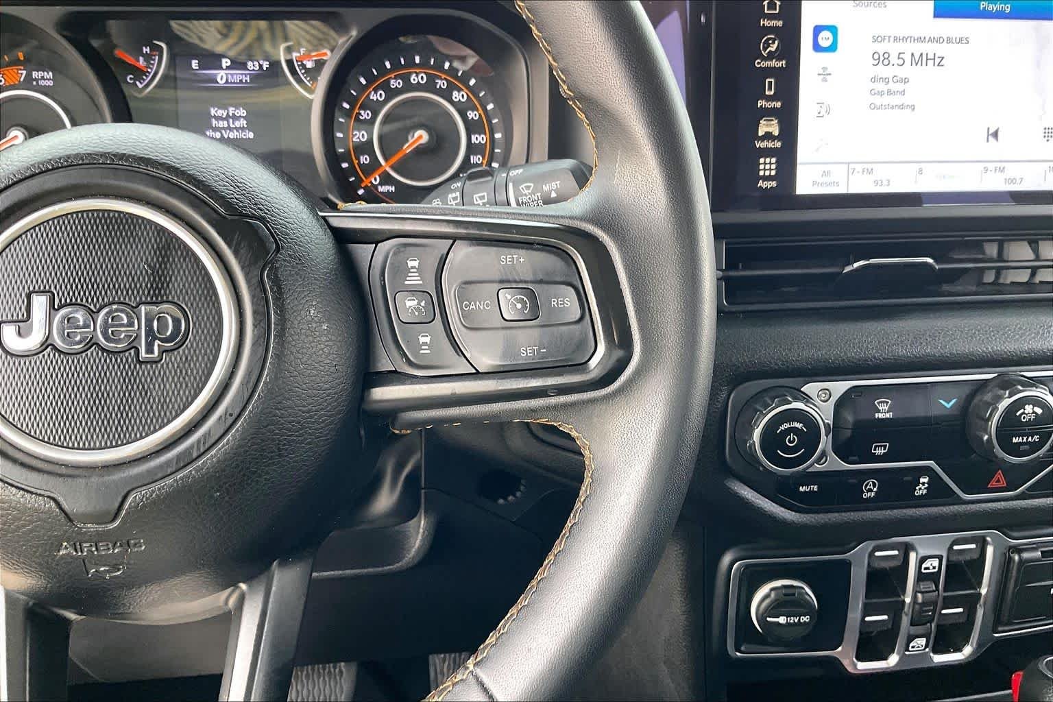 Used 2024 Bright White Clearcoat Jeep Sport S image 24