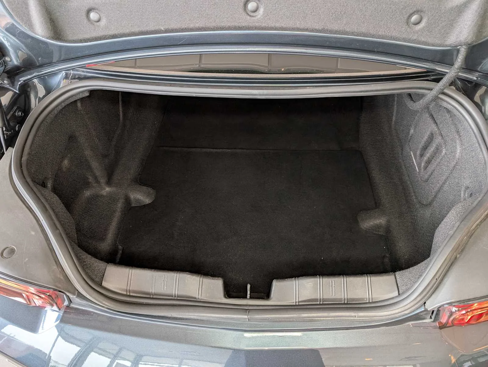 Used 2023 Shadow Gray Metallic Chevrolet 1SS image 36