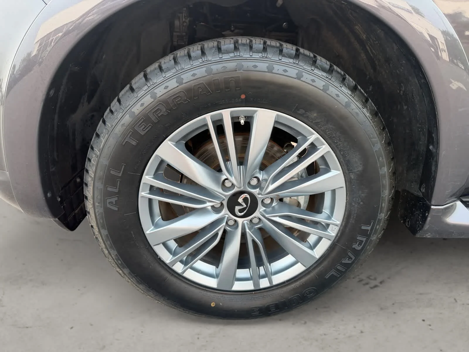 Used 2024 Anthracite Gray INFINITI LUXE image 10