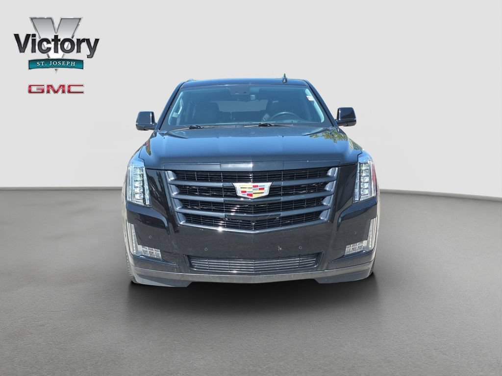 Used 2020 Cadillac Escalade Luxury with VIN 1GYS4BKJ3LR163380 for sale in Kansas City