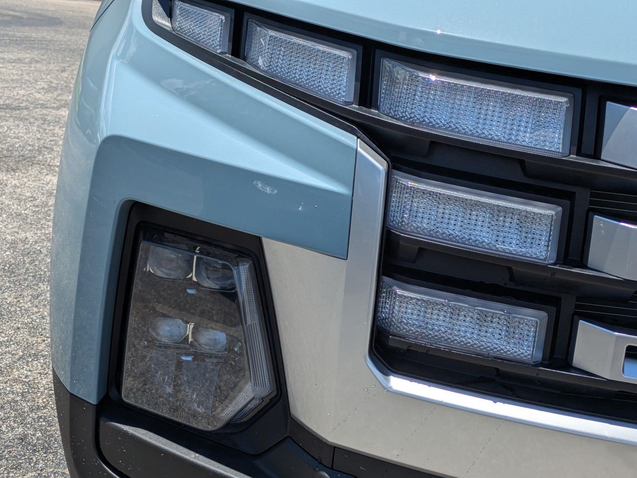 New 2027 Blue Stone Hyundai SE FWD image 10