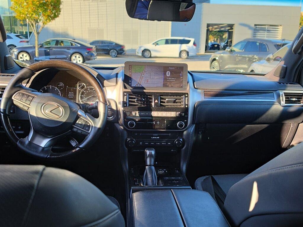 Used 2023 Nightfall Mica Lexus GX 460 Premium image 5