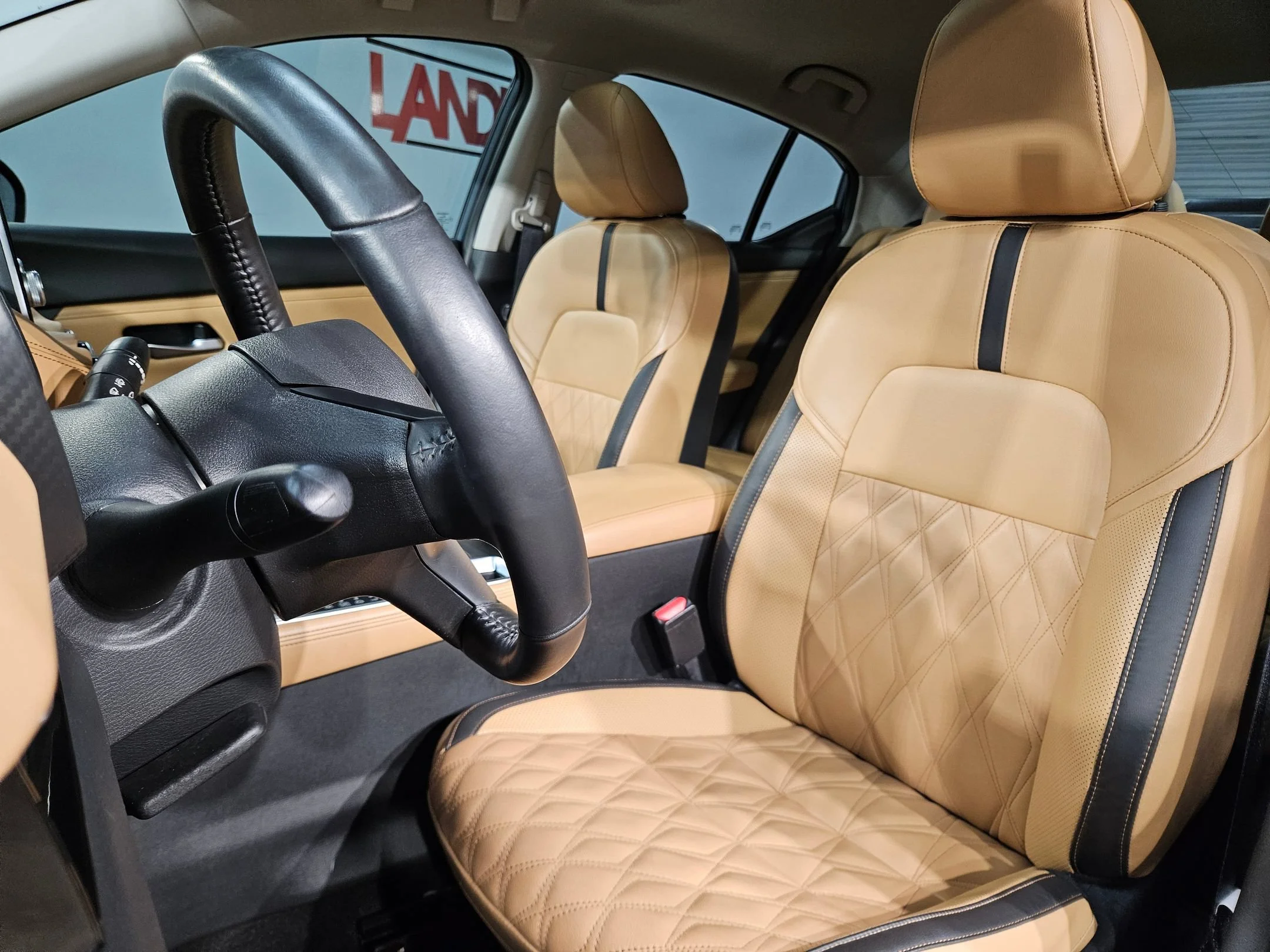 Used 2025 Atlantic Gray Metallic Nissan SV image 24