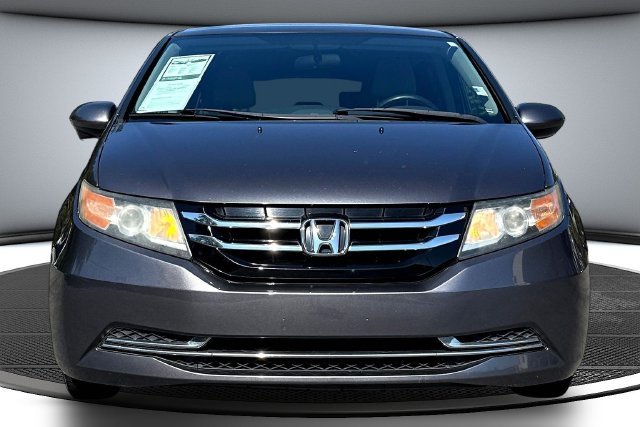 Used 2016 Gray Honda SE image 2