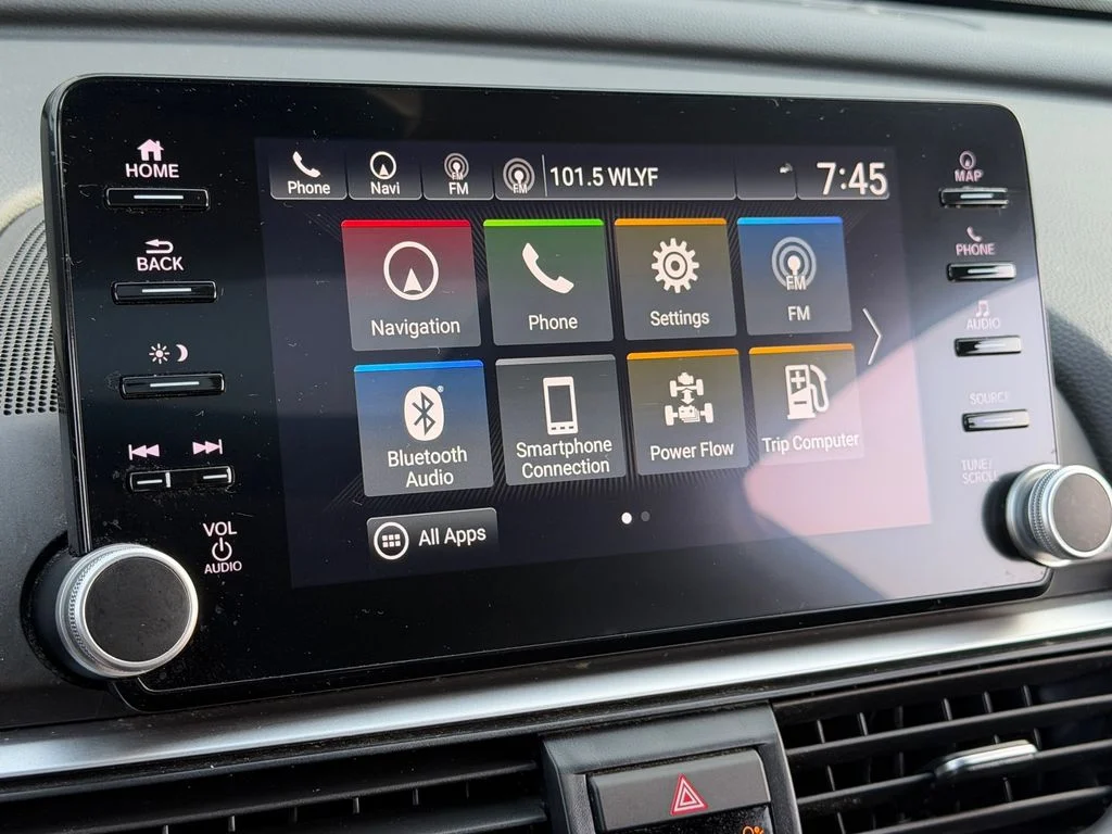 Used 2022 Black Honda Touring image 19