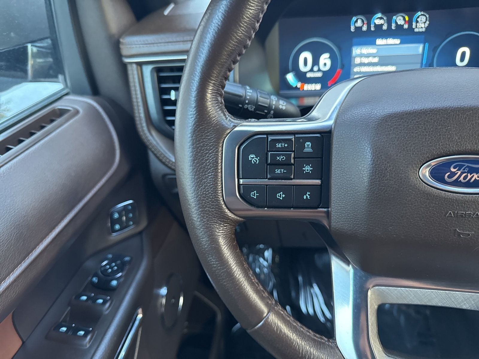 Used 2022 White Ford King Ranch image 18