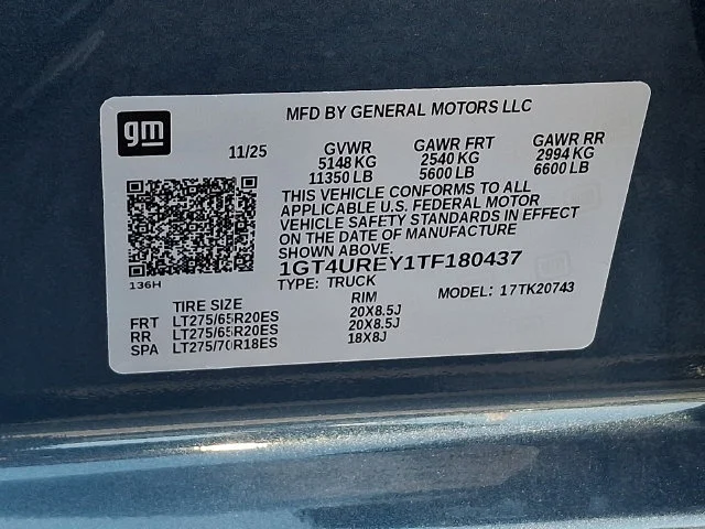 Used 2026 Blue GMC Denali image 29